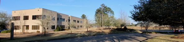 Class A Office/Medical : 2 Southern Point Pkwy, Hattiesburg, MS 39401